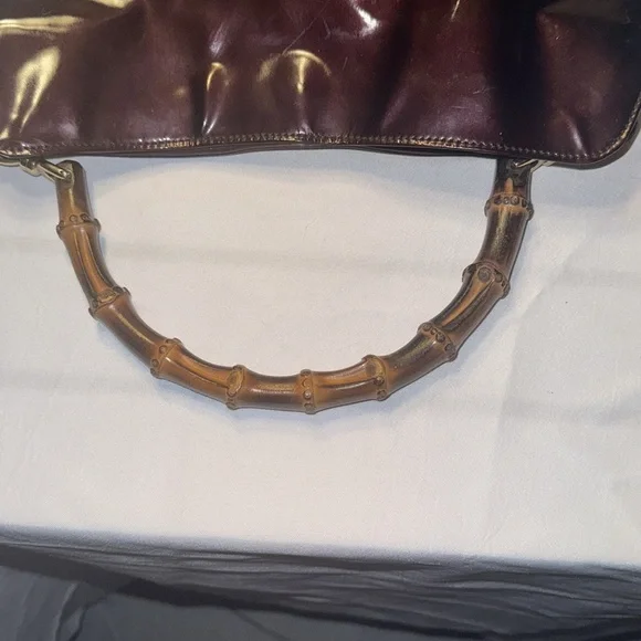 GUCCI Medium Diana Bamboo Handle Chocolate Enamel Leather Women Shoulder Bag GUC - Picture 9 of 15